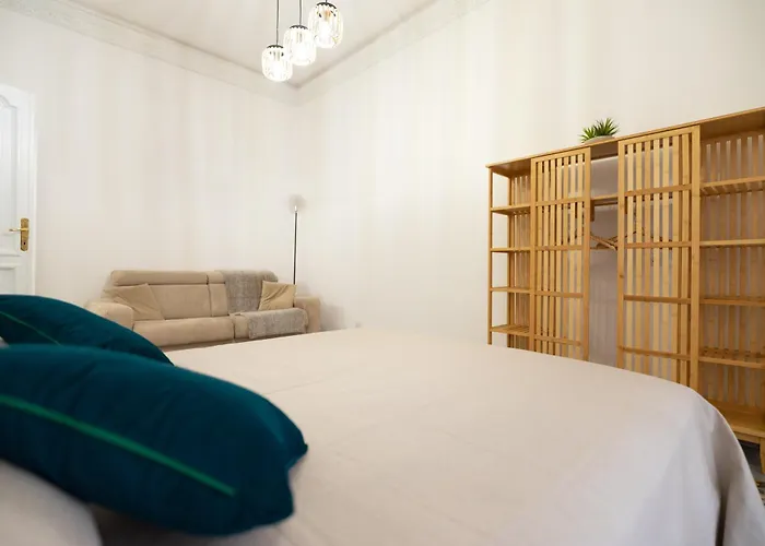 Cozy Hideaway In Trastevere